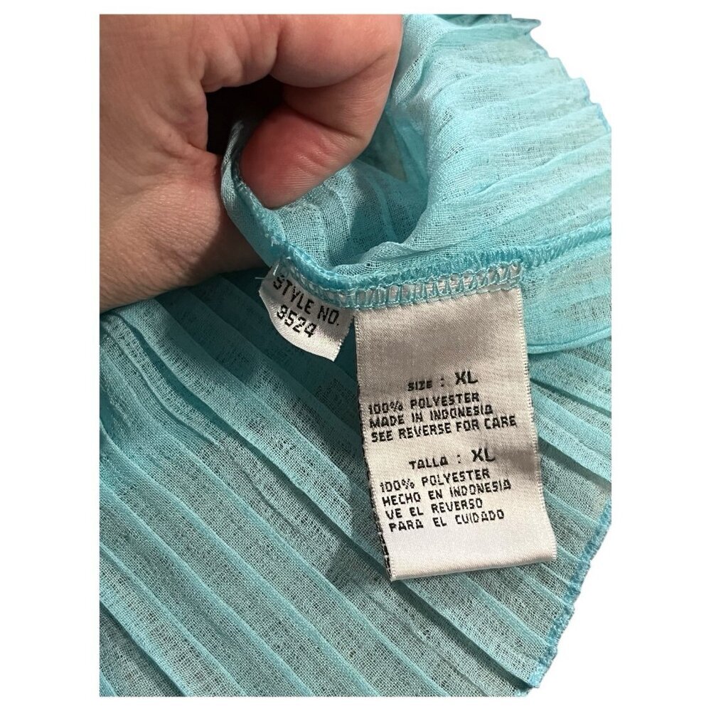 Light Blue Ribbed Halter Neck Top - Picture 6 of 10